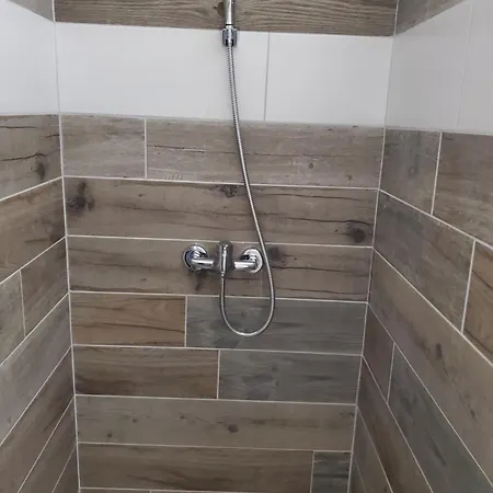 T4 Centre Apartman